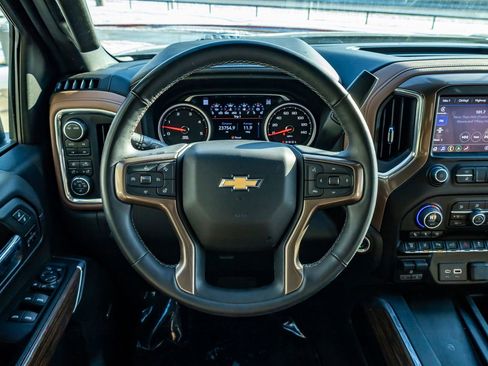 Used 2023 Chevrolet Silverado 3500 High Country w/ Z71 Off-Road Package image 15