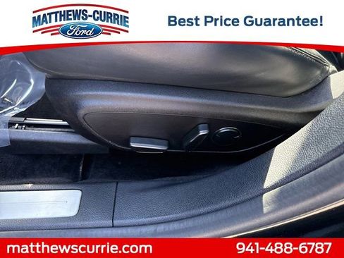 Used 2017 Lincoln MKZ Premiere FWD image 10