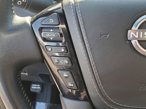 Certified 2022 Nissan Armada Platinum image 22