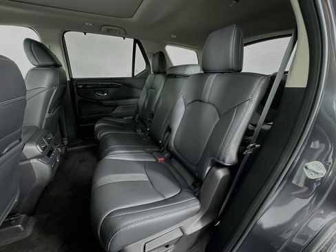 Certified 2023 Honda Pilot Touring image 26