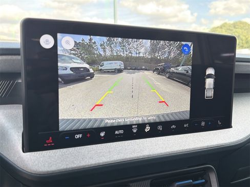 New 2026 Ford Maverick XLT w/ XLT Luxury Package image 4