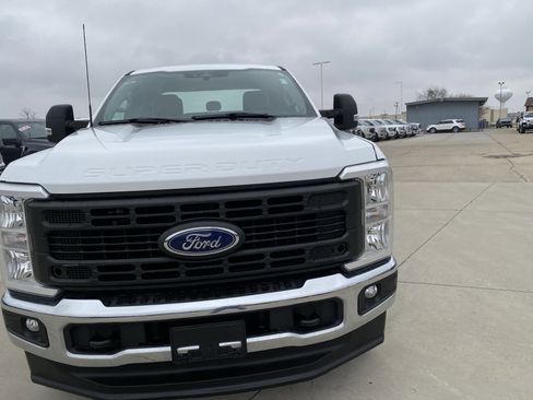 Used 2023 Ford F350 XL w/ XL Chrome Package image 2