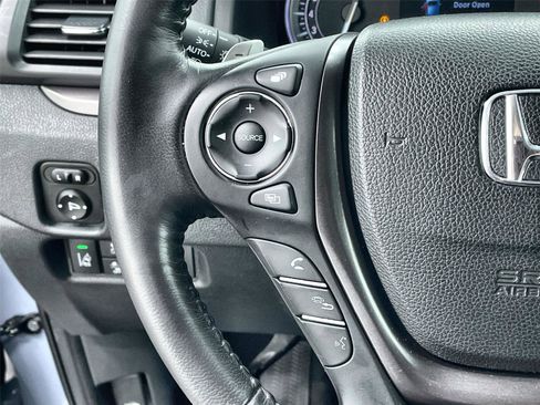 Certified 2023 Honda Ridgeline RTL image 17