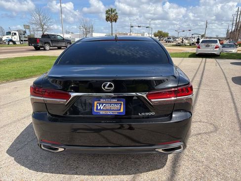 Used 2020 Lexus LS 500 w/ Interior Upgrade Package image 5