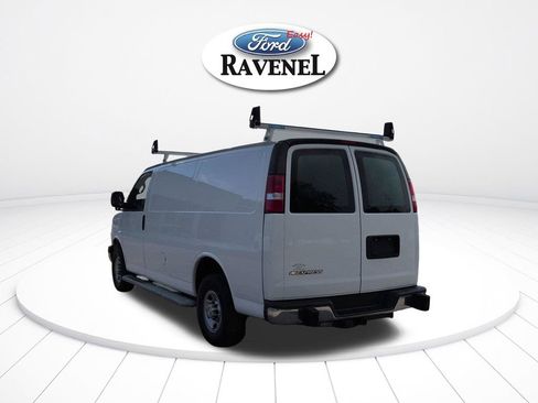 Used 2023 Chevrolet Express 2500 w/ Driver Convenience Package RWD image 6