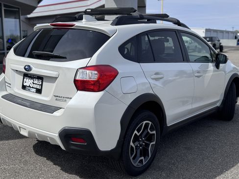 Used 2017 Subaru Crosstrek 2.0i Limited AWD/4WD image 8