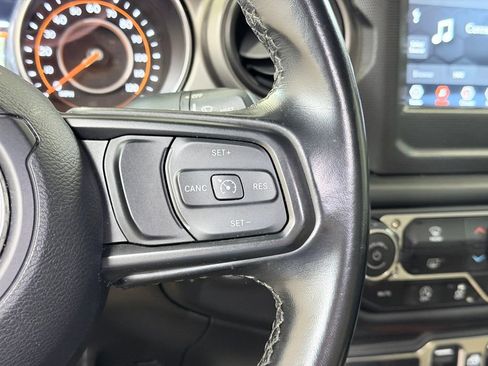 Used 2021 Jeep Gladiator Sport AWD/4WD image 44