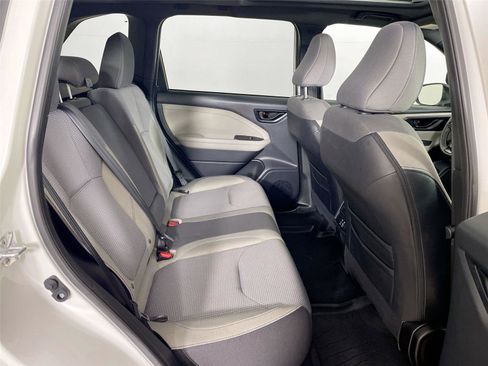 Used 2025 Subaru Forester Premium w/ Convenience Package #1 image 26