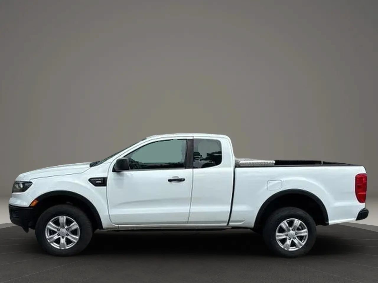 Used 2020 Ford Ranger XL w/ Equipment Group 101A Mid AWD/4WD image 2