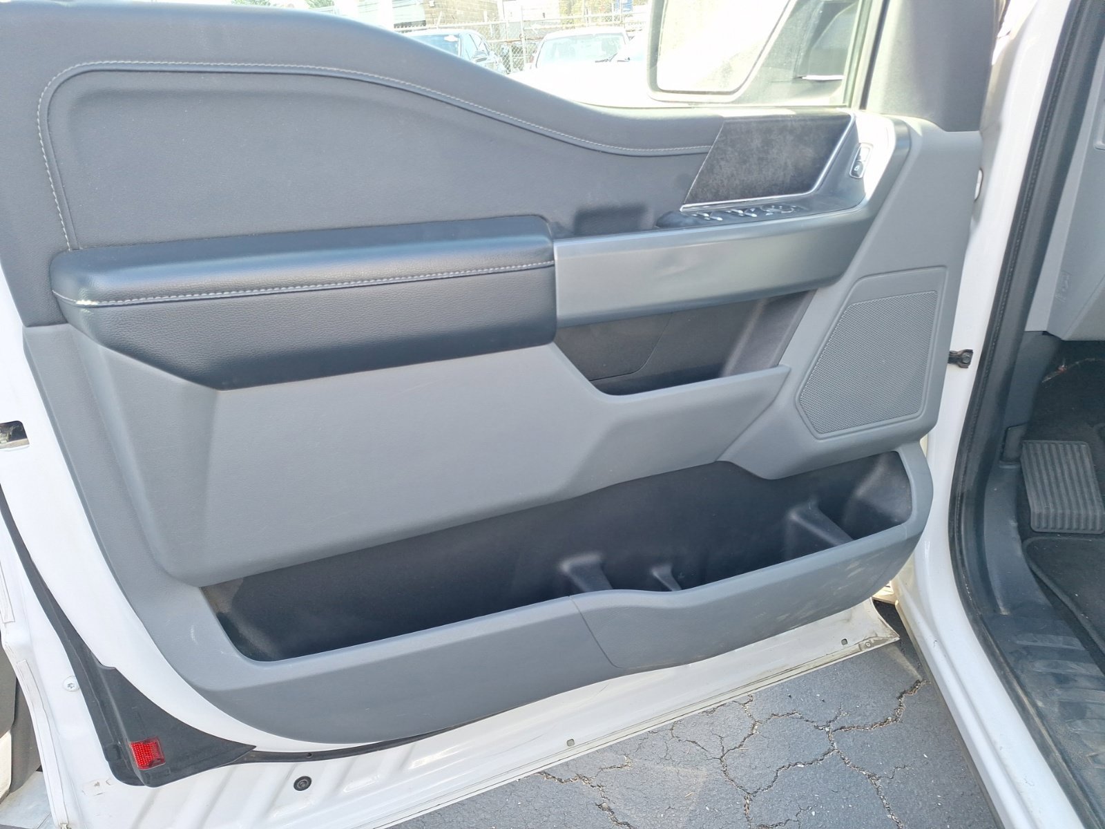 Used 2021 Ford F150 XLT w/ Equipment Group 301A Mid RWD image 13