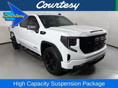 Used 2026 GMC Sierra 1500 Elevation w/ Elevation Select Package