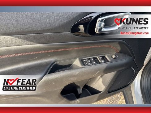 Used 2025 Jeep Compass Trailhawk AWD/4WD image 20