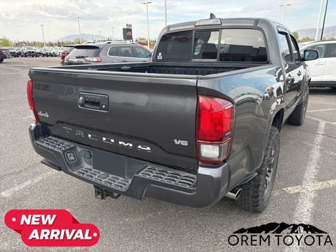 Used 2019 Toyota Tacoma SR image 4