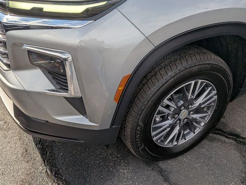 New 2026 Chevrolet Traverse LT image 10