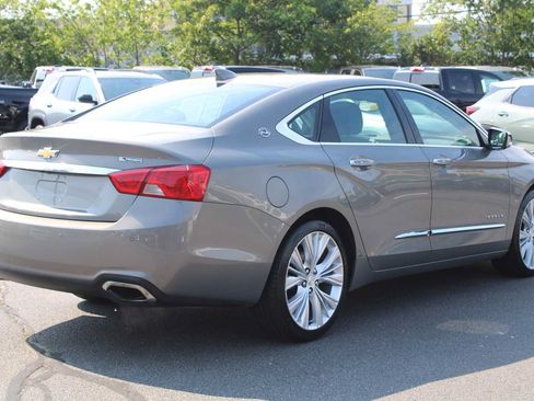 Certified 2018 Chevrolet Impala Premier w/ Premier Confidence Package FWD image 7