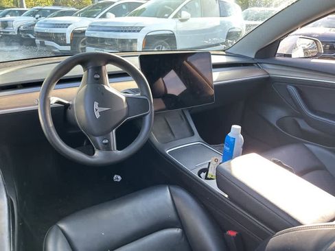 Used 2023 Tesla Model 3 Standard Range image 7