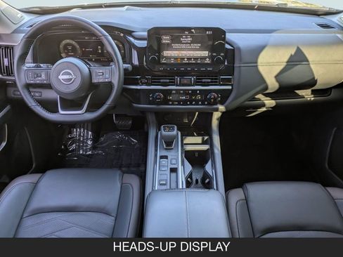 Used 2025 Nissan Pathfinder Platinum w/ Cargo Package FWD image 13