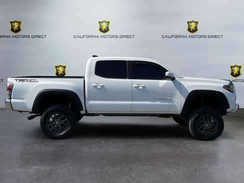 Used 2023 Toyota Tacoma TRD Off-Road RWD image 4