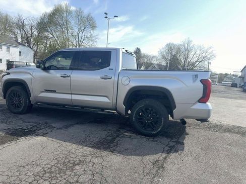 Used 2023 Toyota Tundra SR5 w/ SR5 Premium Package image 4