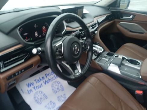 Used 2023 Acura MDX SH-AWD w/ Technology Package image 17