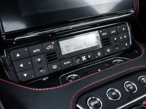 Used 2018 Maserati GranTurismo Sport RWD image 17