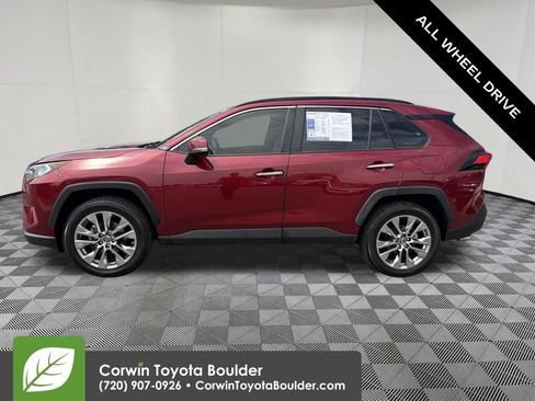 Used 2019 Toyota RAV4 Limited w/ Cold Weather Package AWD/4WD image 4