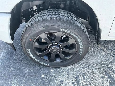 New 2026 RAM 2500 Laramie w/ Night Edition AWD/4WD image 10