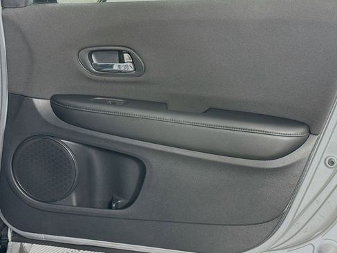 Certified 2022 Honda HR-V Sport image 27
