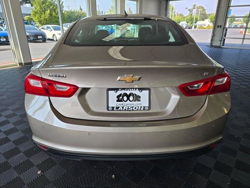 Used 2024 Chevrolet Malibu LT FWD image 4