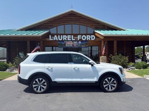 Used 2020 Kia Telluride EX w/ EX Premium Package AWD/4WD image 1