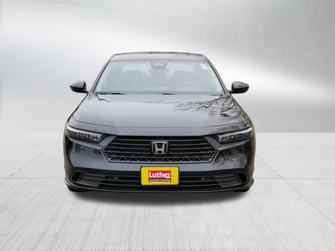 Certified 2025 Honda Accord EX-L image 2