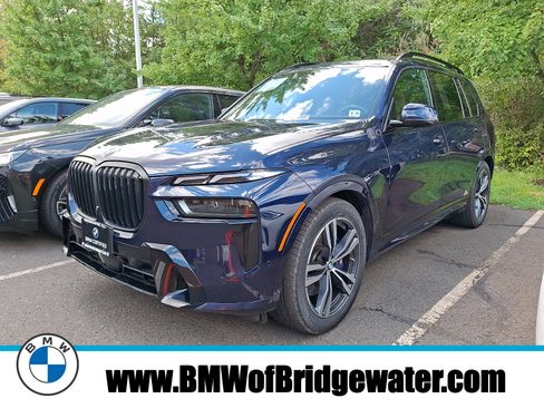 Certified 2024 BMW X7 xDrive40i w/ M Sport Package AWD/4WD image 1