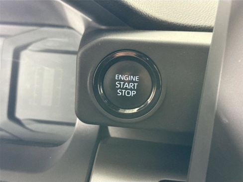 Certified 2024 Toyota Tacoma SR5 image 21