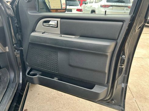 Used 2017 Ford Expedition Limited w/ Equipment Group 301A image 19