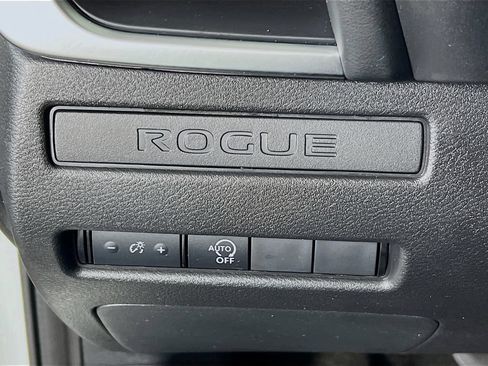 Certified 2023 Nissan Rogue S AWD/4WD image 17