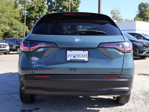 New 2026 Honda HR-V LX image 5