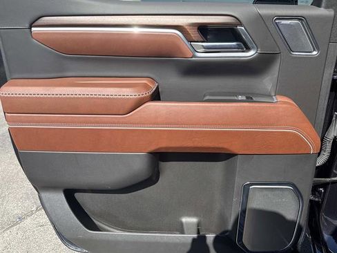 Used 2024 GMC Sierra 1500 Denali Ultimate image 11