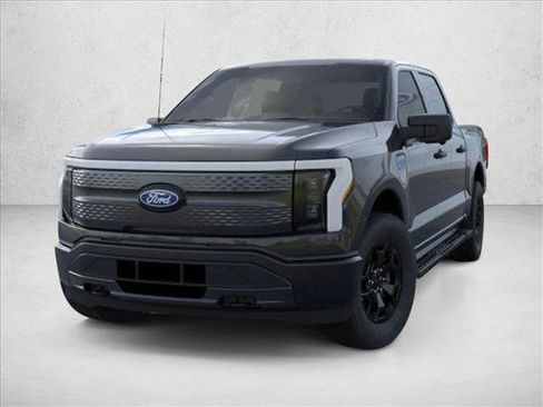 New 2025 Ford F150 Lightning XLT w/ Max Trailer Tow Package image 2