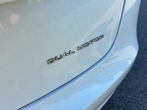 Used 2018 Tesla Model 3 Long Range AWD/4WD image 19