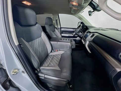Used 2020 Toyota Tundra SR5 image 26