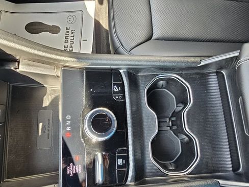 Used 2025 Jeep Grand Cherokee Limited 4xe image 26