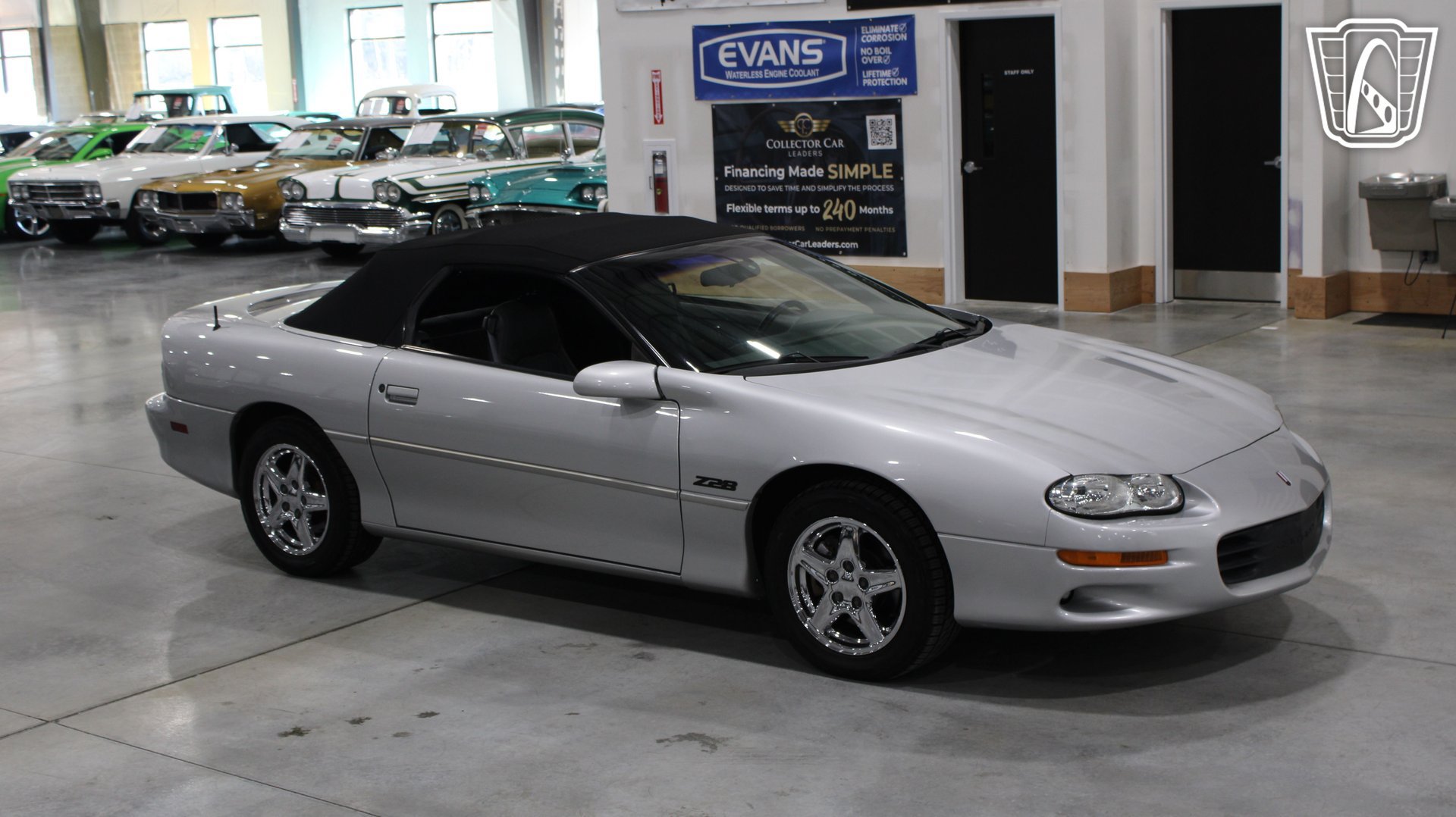 Used 1998 Chevrolet Camaro Z28 RWD image 40
