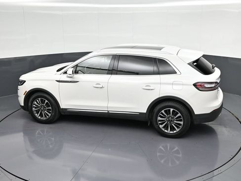 Used 2023 Lincoln Nautilus Reserve FWD image 25