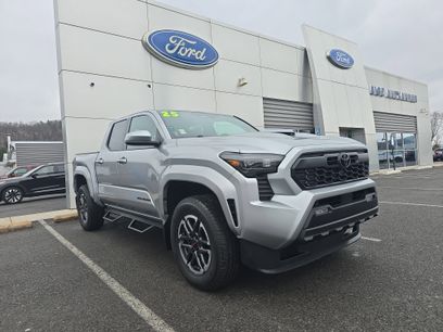 Used 2025 Toyota Tacoma TRD Sport