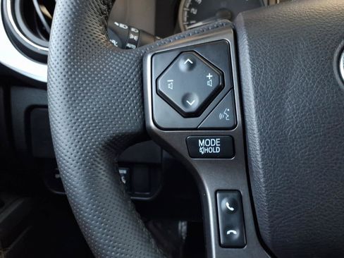 Used 2021 Toyota Tacoma TRD Sport w/ TRD Premium Sport Package RWD image 40