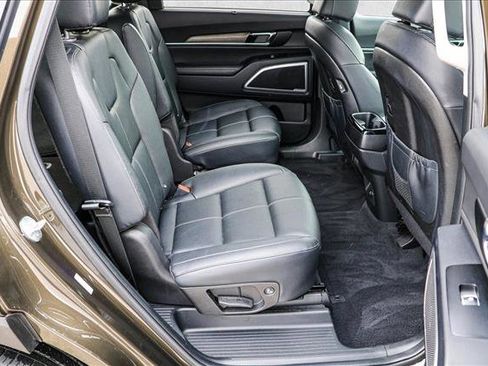Used 2022 Kia Telluride EX w/ EX Premium Package image 27