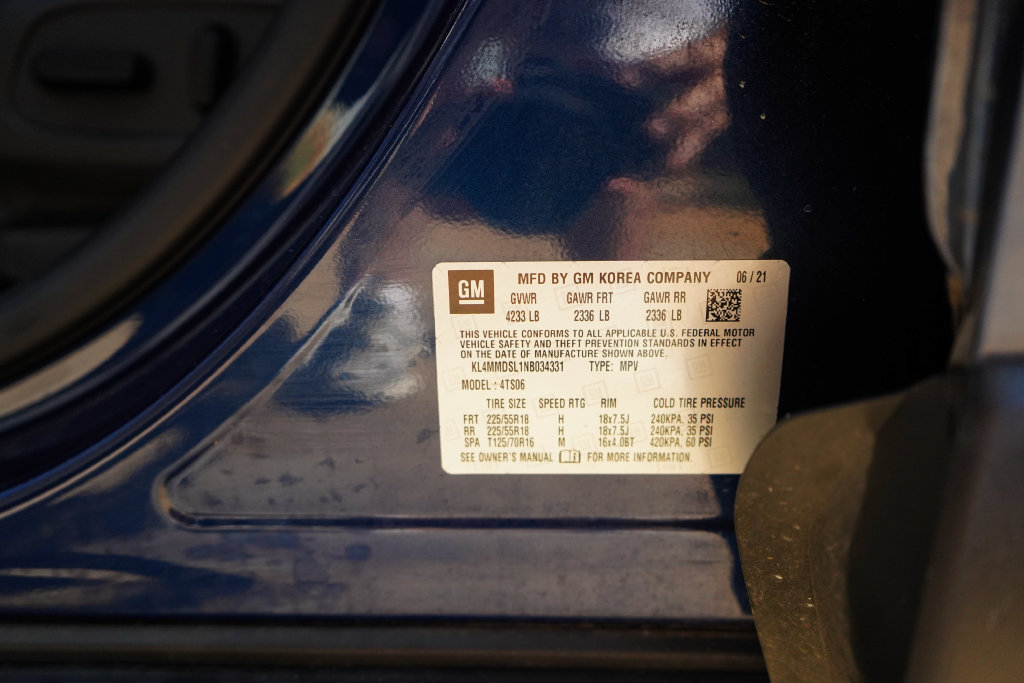 Used 2022 Buick Encore GX Select FWD image 37