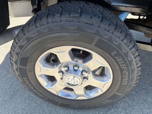 Used 2018 RAM 2500 Big Horn AWD/4WD image 17