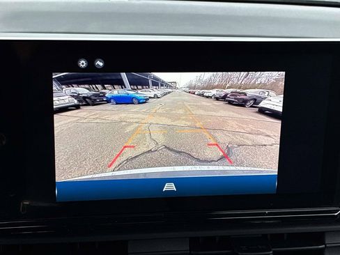 Used 2024 Honda Prologue EX image 35