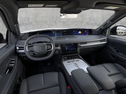 New 2025 Lincoln Navigator Reserve w/ Jet Appearance Package AWD/4WD image 9